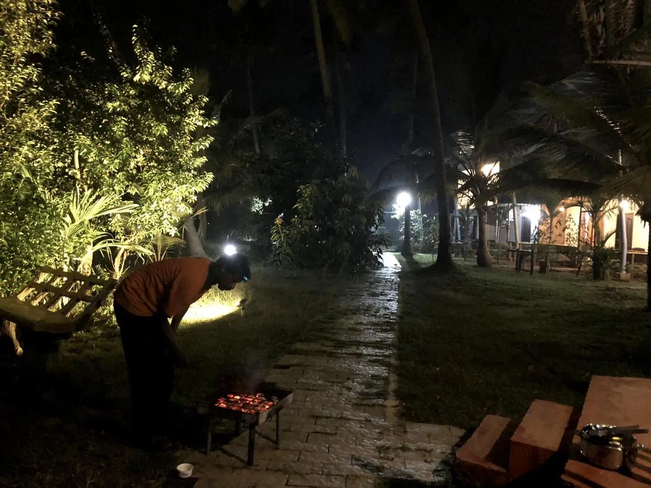 Lake N River Resort Munroe Island Mundrothuruth