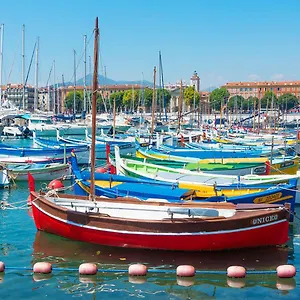 Riviera Nice: Old Town With Sea View Nice