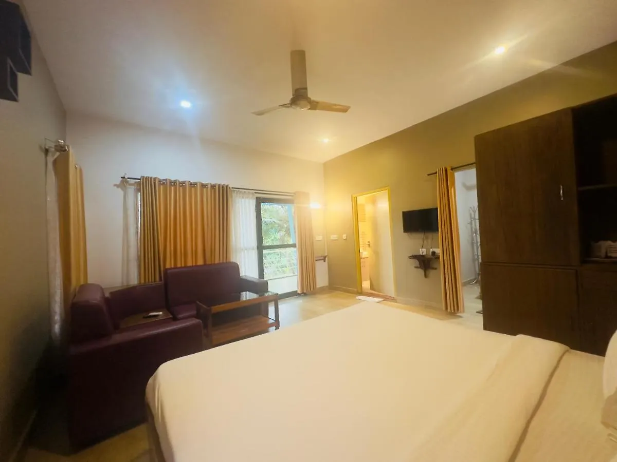 Lake N River Resort Munroe Island Mundrothuruth