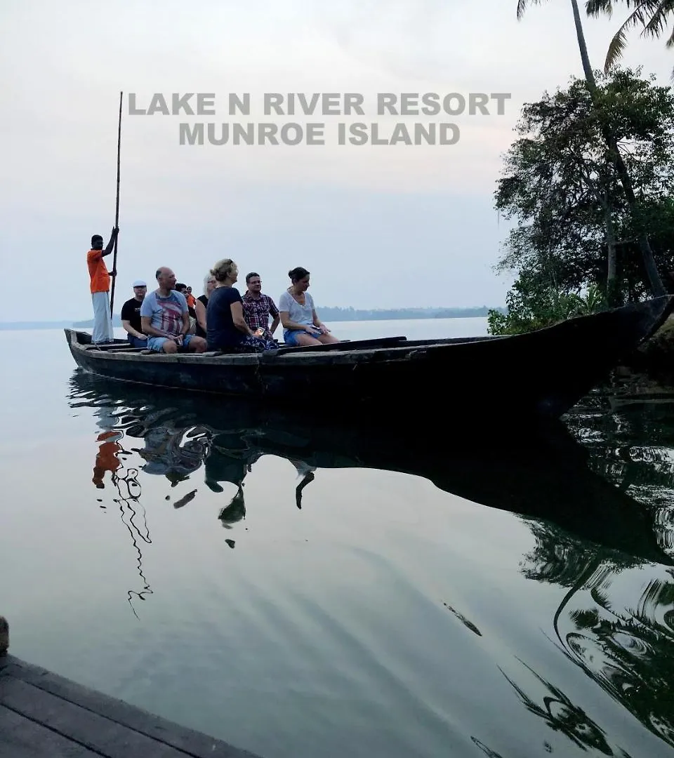 Lake N River Resort Munroe Island Mundrothuruth